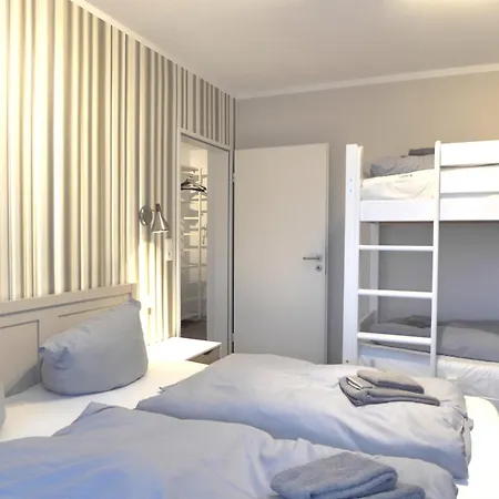 Family Star 6 Pers Wifi Pool Near Lift Apartment *